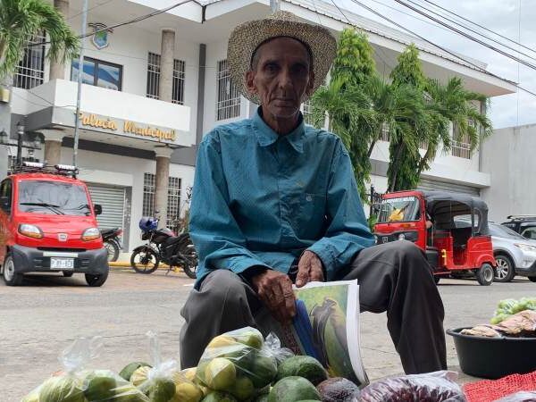 Dos años dedicándose a vender frutas y…