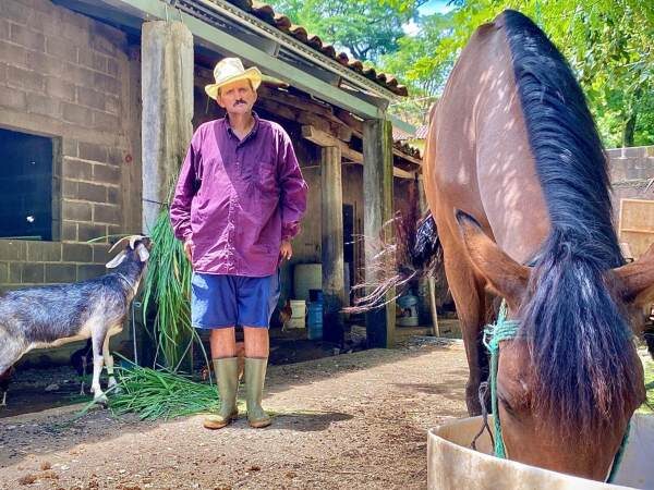 Más de cuatros décadas dedicándose a la crianza…