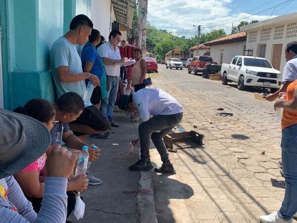 Asignan los espacios para las ventas durante la…