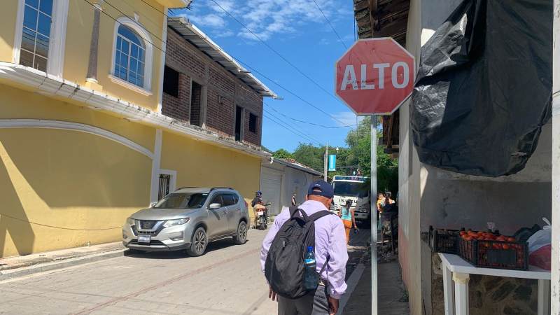 Avanza la señalización vial en Polorós, La Unión…